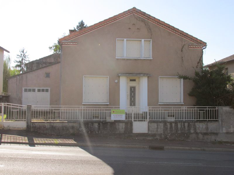 Maison avec jardin