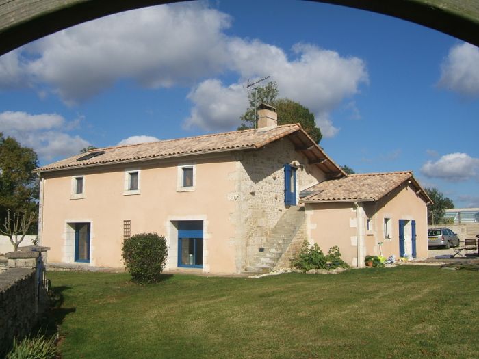 Grande maison avec piscine