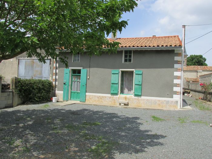 Maison en pierre à rafraîchir
