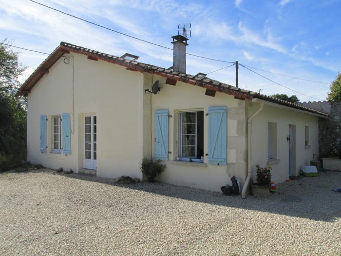 Maison de village en pierres
