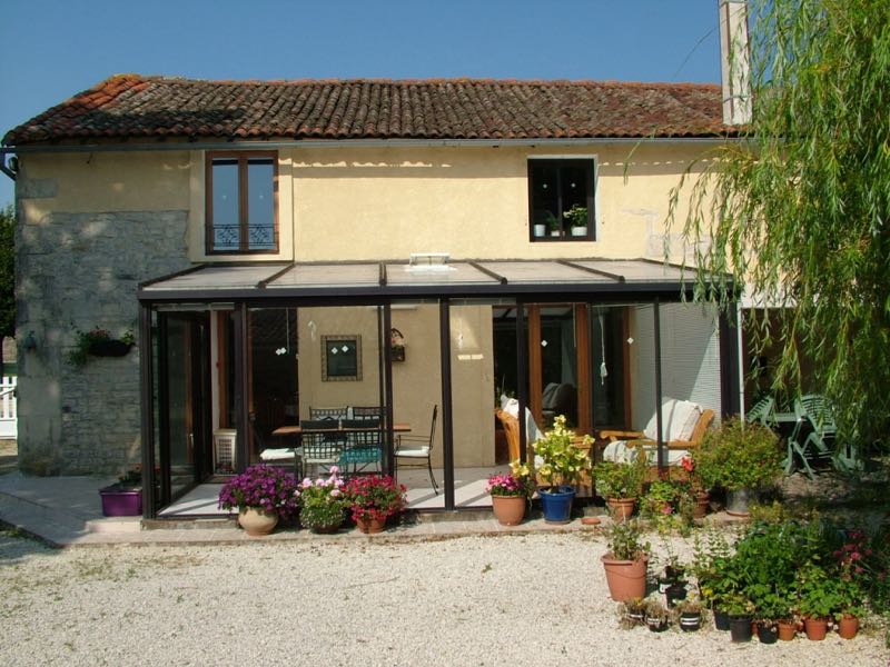 Maison de village rénovée avec jardin