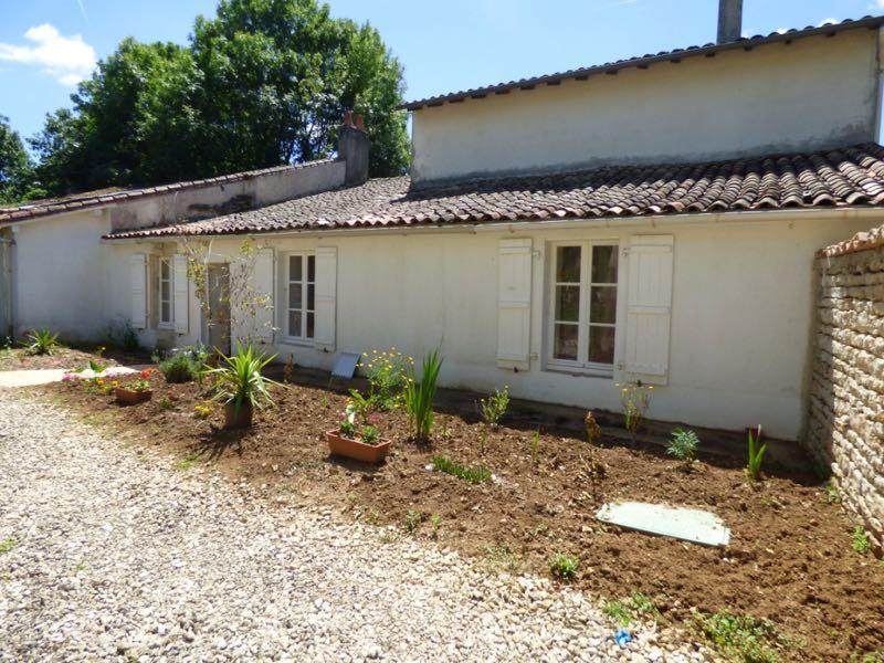 Maison en pierre à finir de rénover