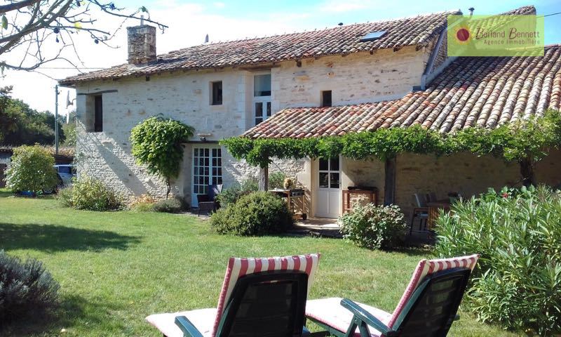 Jolie maison en pierres
