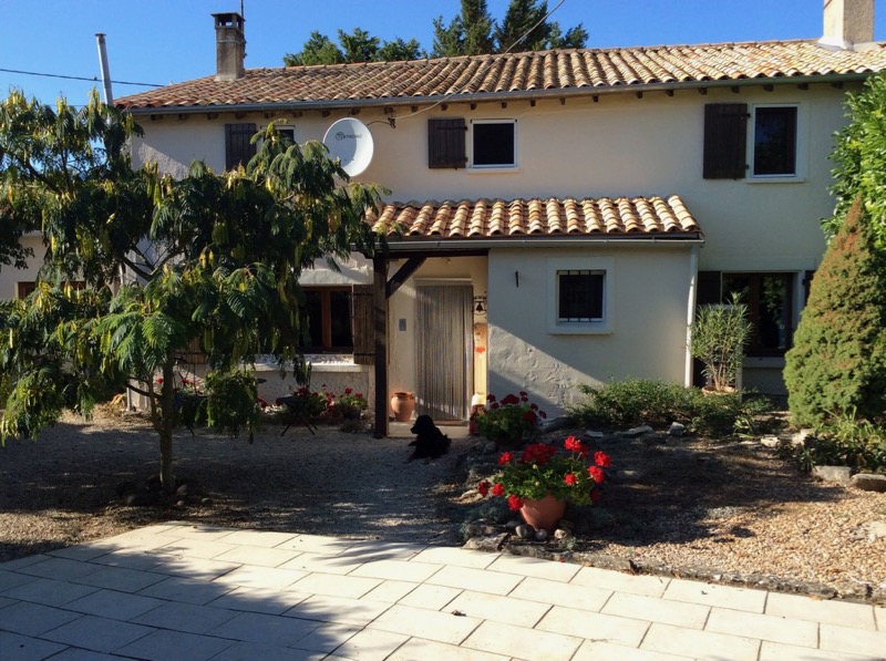 Maison en pierres rénovée
