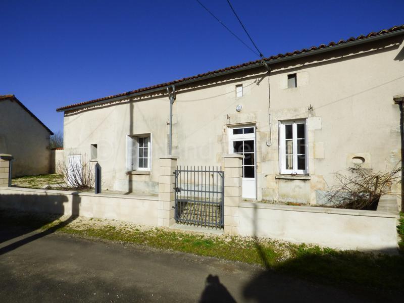 Maison en pierres entièrement rénovée
