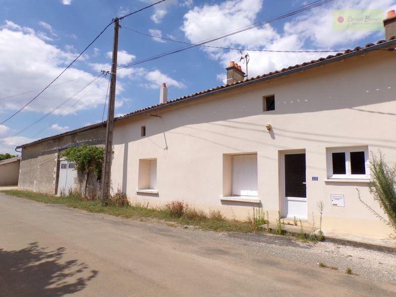 Maison d’habitation en pierres