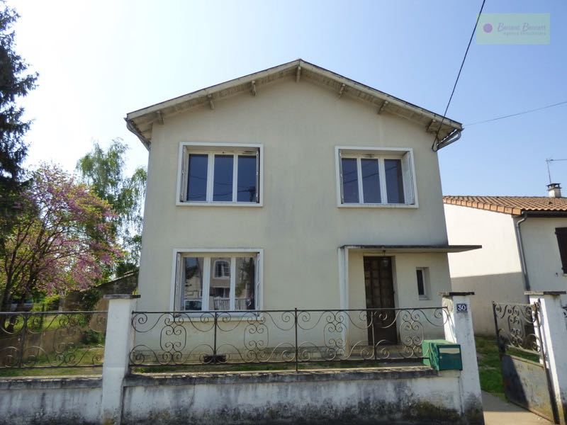 Maison à rénover proche commerces
