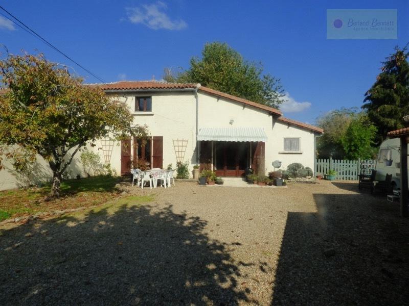 Maison de campagne en pierres