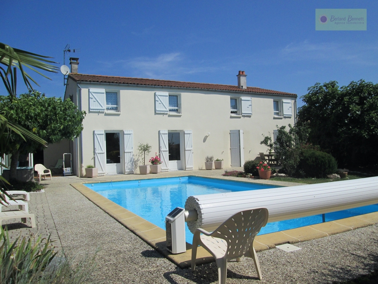 Belle maison avec piscine