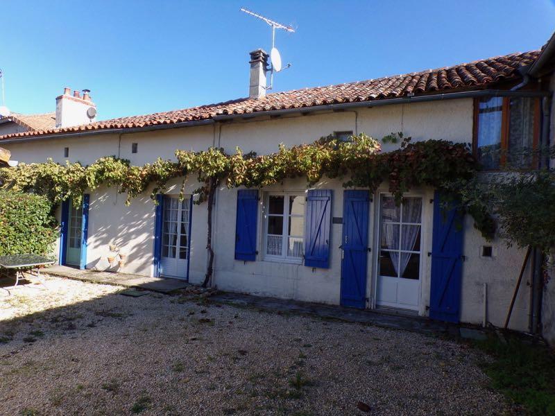 Maison de village en pierres