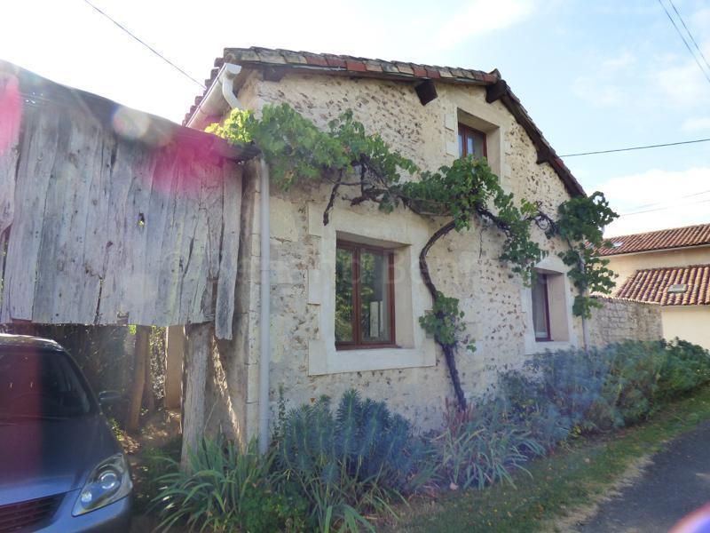 Maison en pierres à finir de rénover