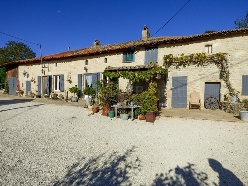 Maison de campagne en pierres