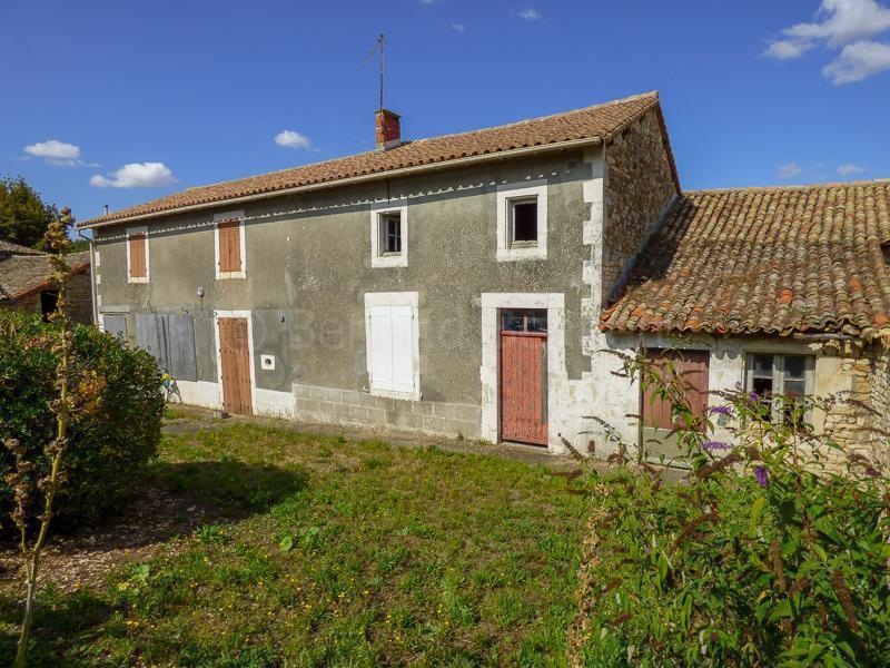 2 stone properties to renovate