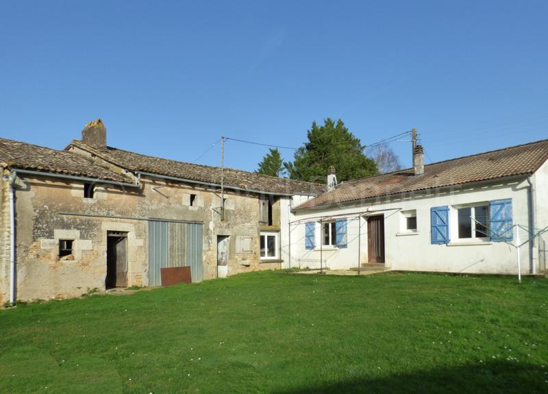 Pavillon + ancienne fermette et dépendances