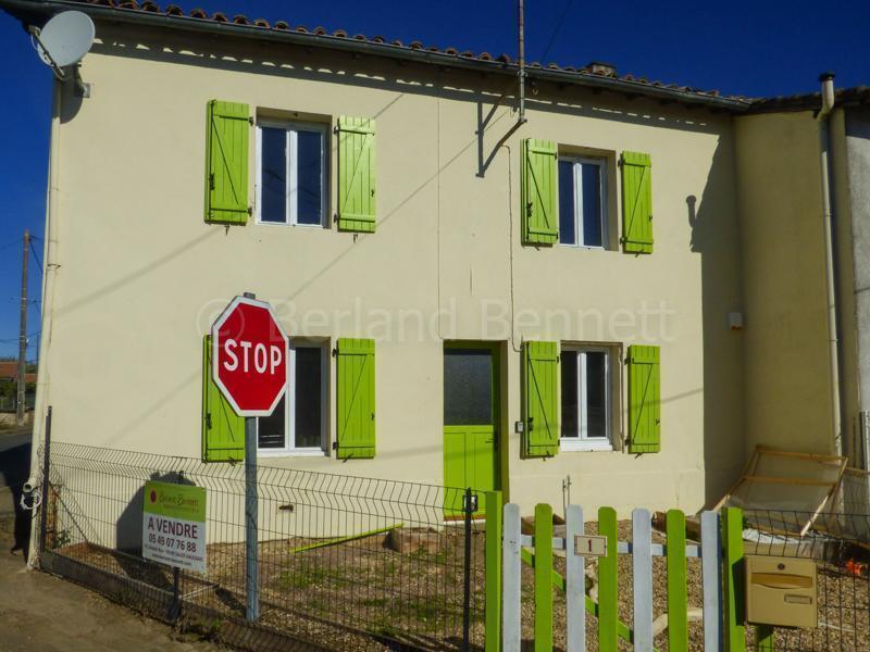 Spacious 3 bed stone village house