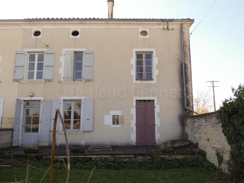 Belle maison en pierre à rénover