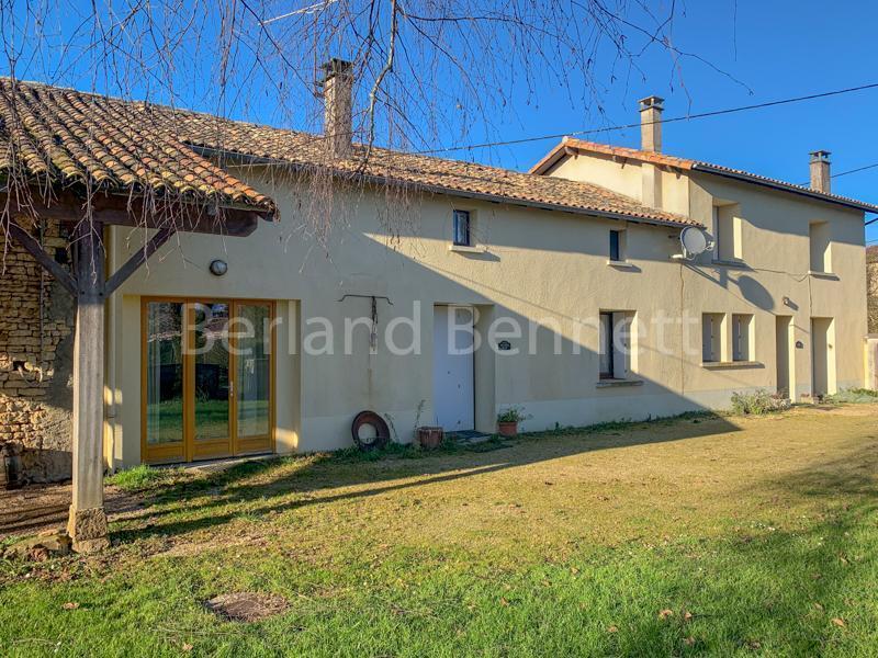 Grande maison avec 2 logements et piscine