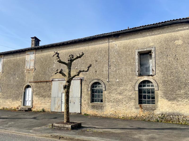 Maison + grange à rénover