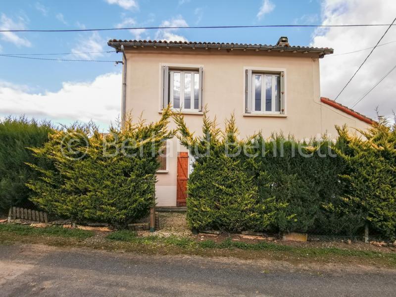 Maison avec dépendances