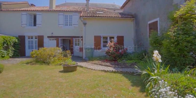 Maison de ville avec jardin