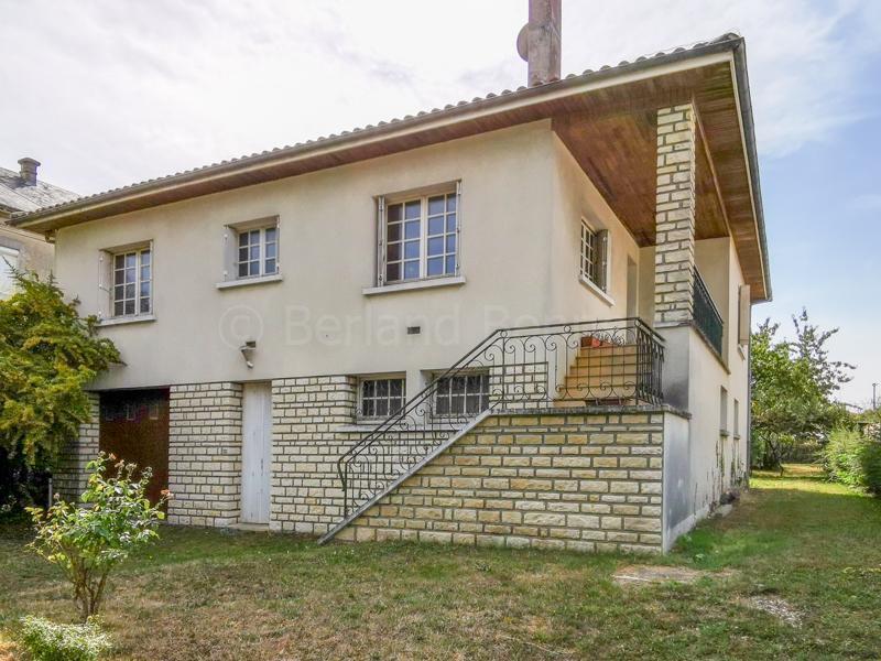 Maison sur sous-sol à rafraîchir