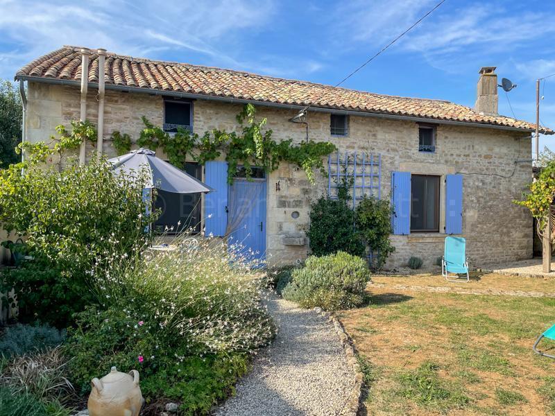 Maison de campagne en pierres