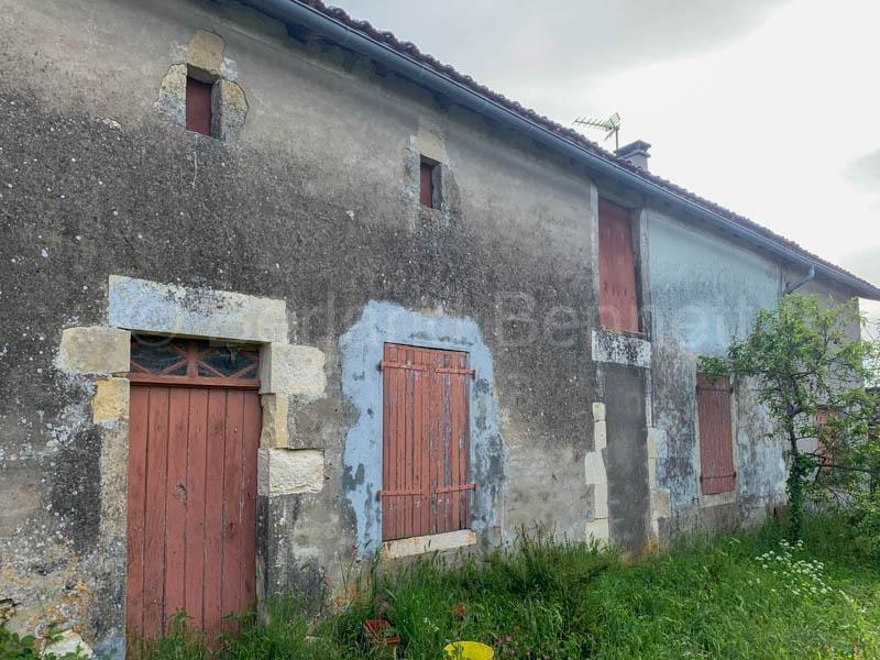 2 maisons à rénover avec petit jardin