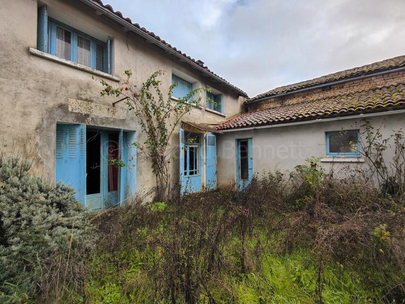 Maison en pierre à rénover