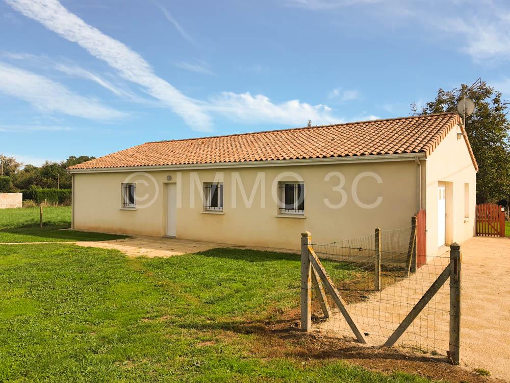 Pavillon de plain pieds avec garage