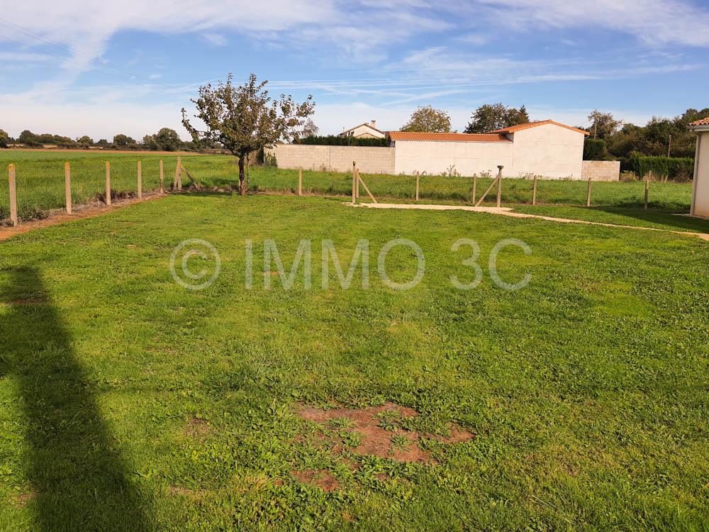 Pavillon de plain pieds avec garage