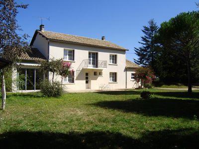 Grande maison de village sur 1 ha 13